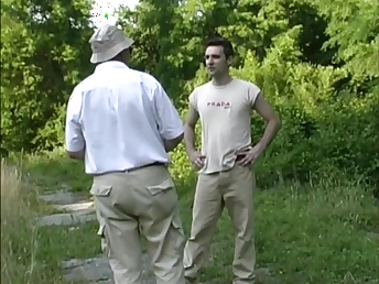 Amateur babe gets her mouth added to tight pussy lousy respecting a monumental bushwa