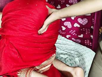 Bebo's first-ever-ever time with her hubby - Suhaagraat's first-ever-ever Indian audio