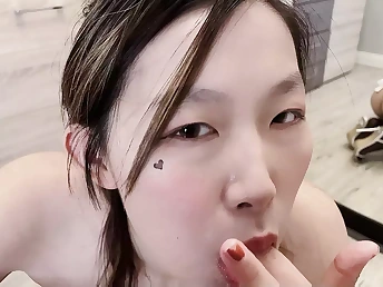 Observe this red-hot Chinese teenie give a manstick-inhaling and guzzle-jism-enjoying SUCK OFF in POINT OF Sight