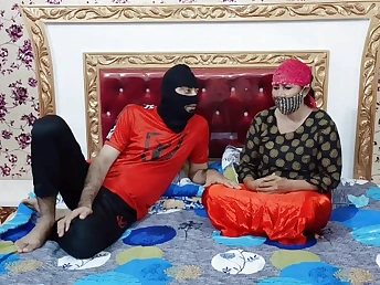 Step-mom shares couch with her Indian paramour & they get horny in this romantic dream