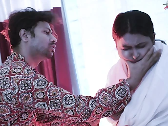 Step brutha-in-law's molten step-mother with a sumptuous figure gets tough sex and internal orgasm from her dangled paramour