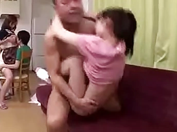 TORRID ASIAN SITTING