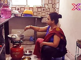 I pummeled my indian yam-sized bootie maid ,Visit ronysworld for more videos free.