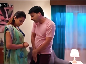 Indian Bhabhi Meena gets her cock-squeezing vagina nailed by her customers