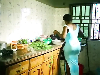 My Village Beau's acquaintance gives me his bod and I give him mine - Nigerian adult vid star with an afro-fashion hj!