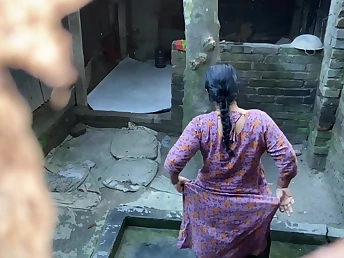 Desi Aunty & Stepson realize ultra-kinky with evermore other's taut snatch alfresco