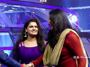 Althara-Remya Krishnan, the Mallu Actress, flaunts say no to legs and shows off say no to sexy assembly