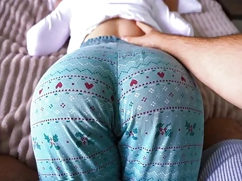 Jenny Lux gets a massage & gets a red-hot bi-racial prosperity