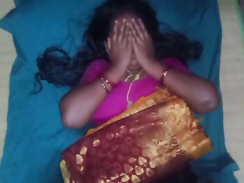 Saanthi2, the Indian wife, gets her pest drilled in hot homemade flick