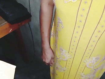 Watch Shshavin's hot blonde british ass take a hardcore hanker all round Sri Lankan anal video!