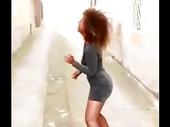 Check out this stunning African demiurge - she's just too good!