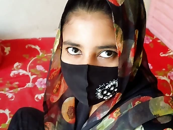 Shali gets her cock-squeezing twat inserted by a giant all-natural ancient boy