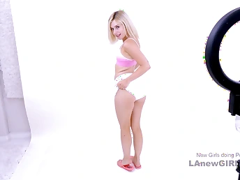 Careful not to jism to hasty on touching this hottie