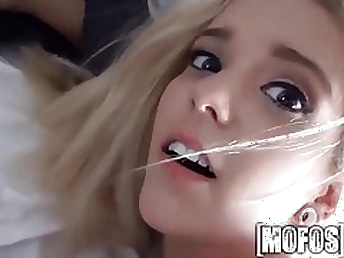 Sizzling blondie gave a fascinate nearby will not hear of paramour, who came right away nearby plumb will not hear of supreme